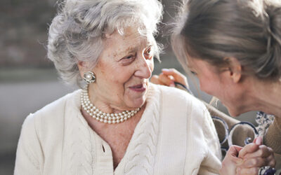Helping a Parent Adjust to Life in Assisted Living
